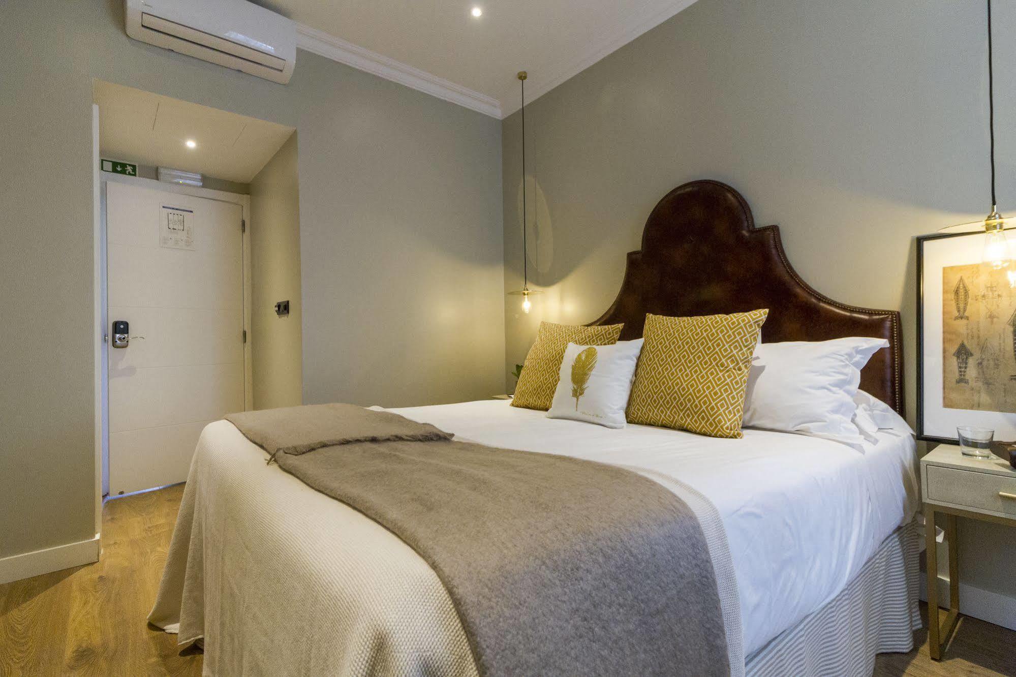 Bairro Alto Suites Lisbon Exterior photo